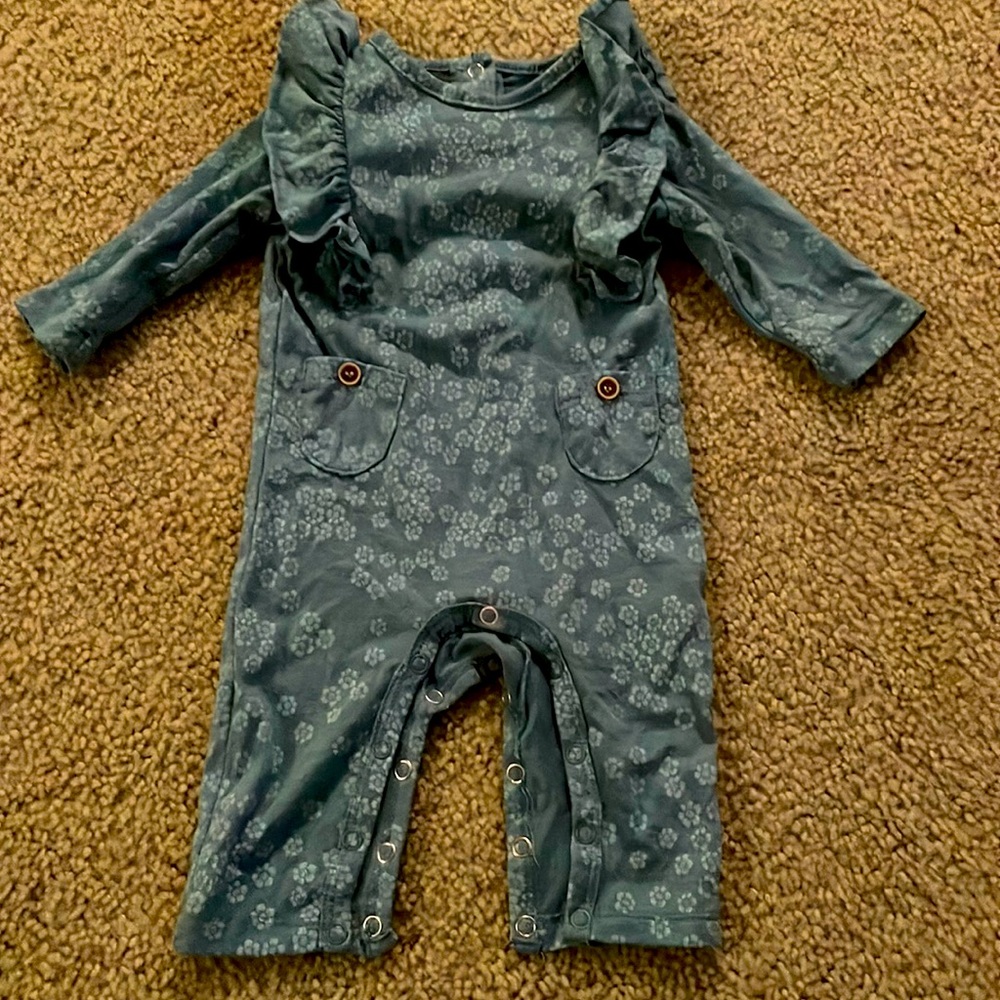 Onsie